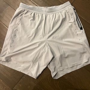 Men’s Ten Thousand Session Short